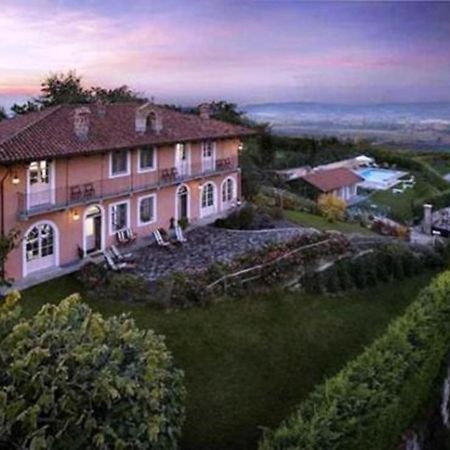 Villa Bricco Dei Cogni La Morra Exterior foto