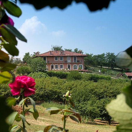 Villa Bricco Dei Cogni La Morra Exterior foto