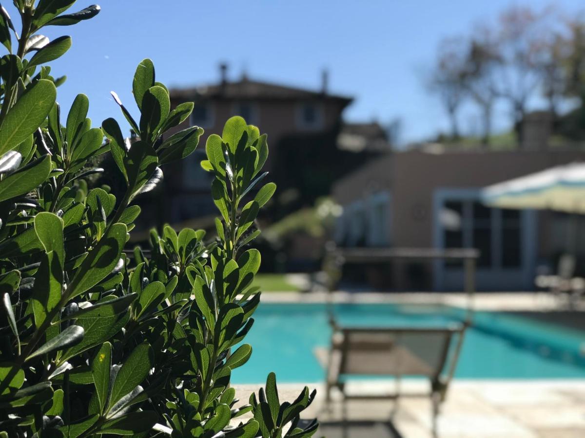 Villa Bricco Dei Cogni La Morra Exterior foto