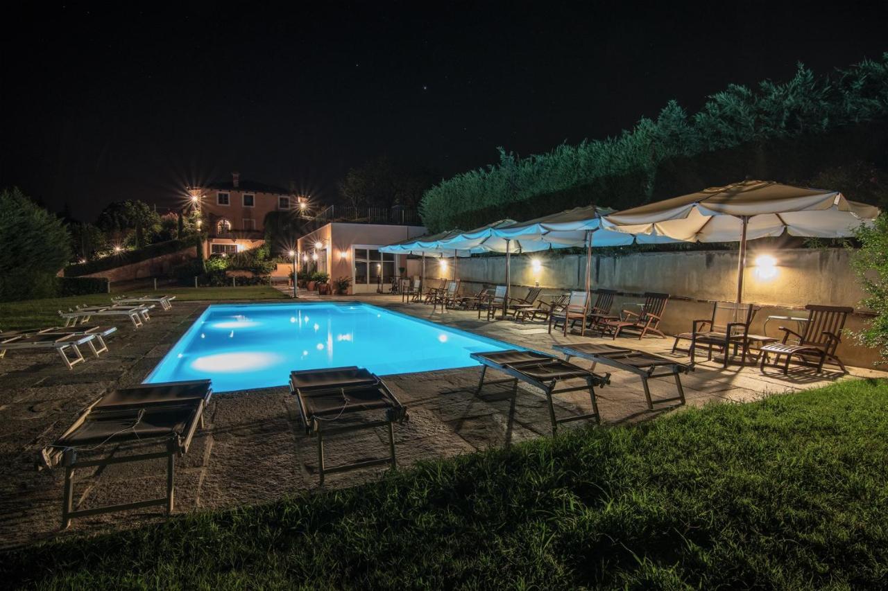 Villa Bricco Dei Cogni La Morra Exterior foto