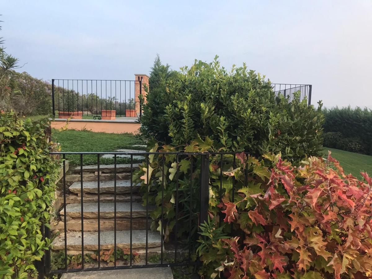 Villa Bricco Dei Cogni La Morra Exterior foto