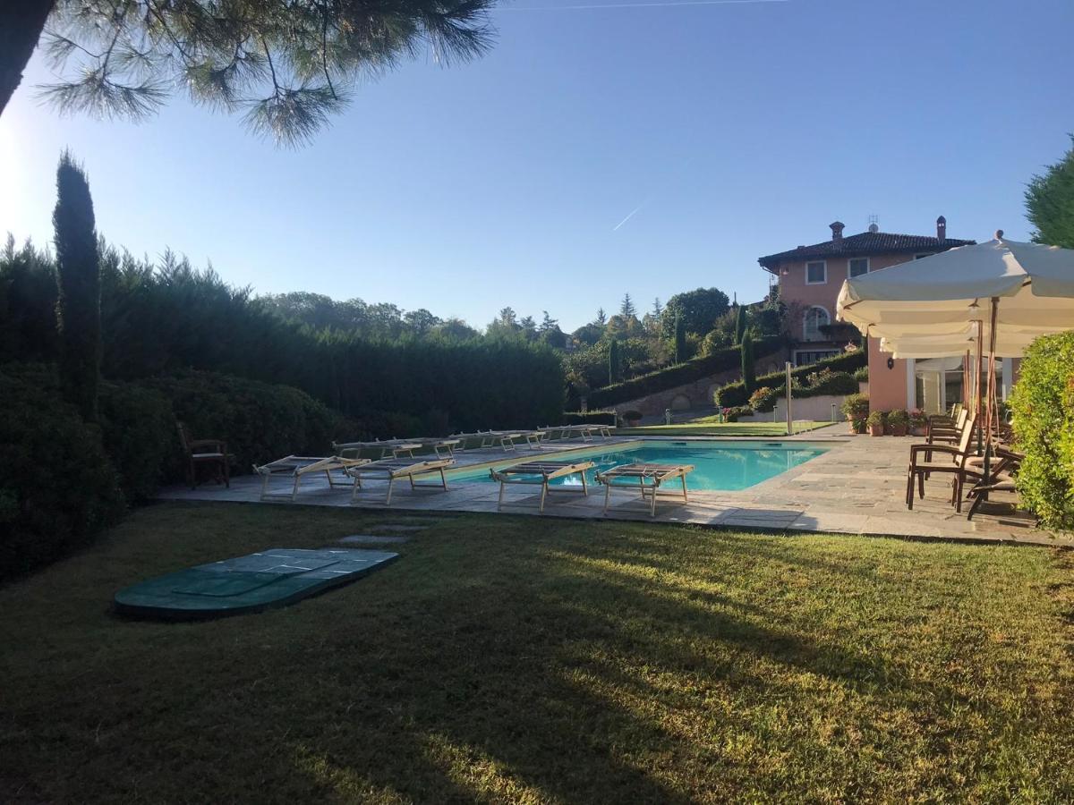 Villa Bricco Dei Cogni La Morra Exterior foto