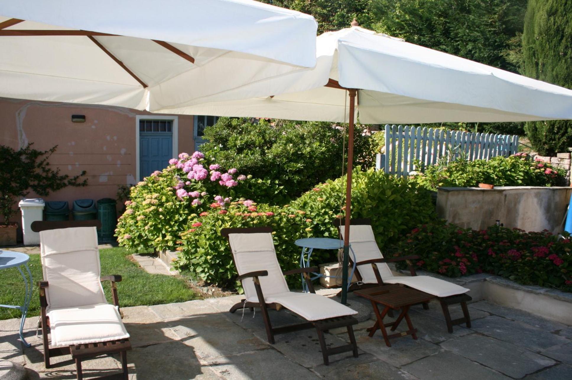 Villa Bricco Dei Cogni La Morra Exterior foto